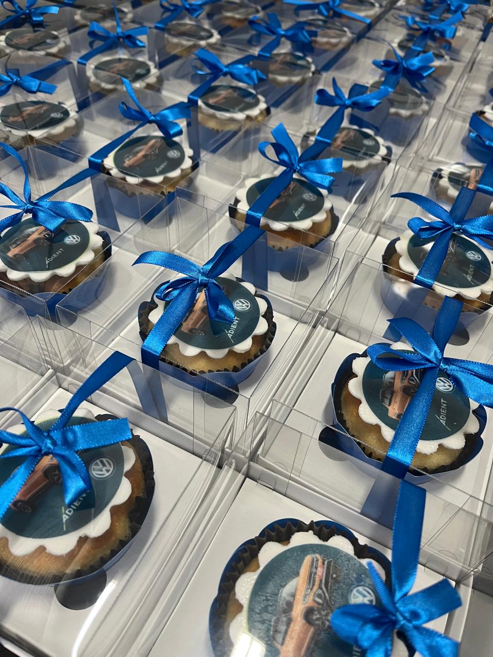 Close-up de doces especiais e embalagens gourmet